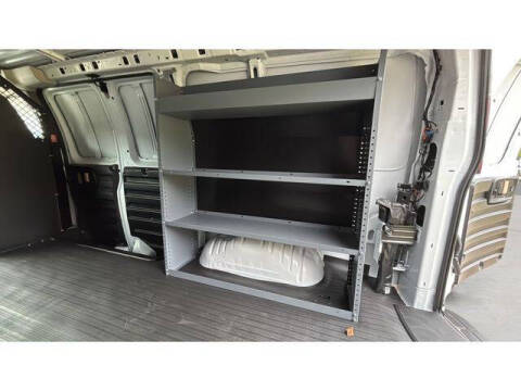 2025 Chevrolet Express 2500
