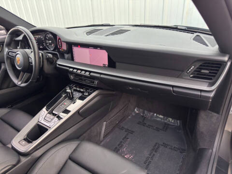 2021 Porsche 911 Carrera