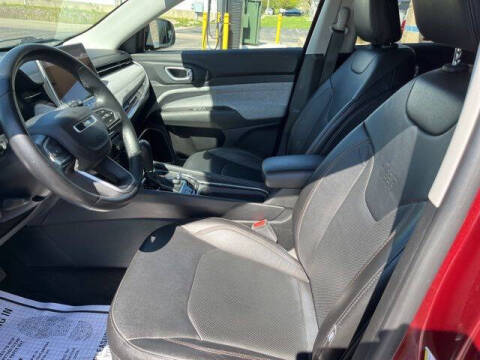 2022 Jeep Compass Latitude Lux