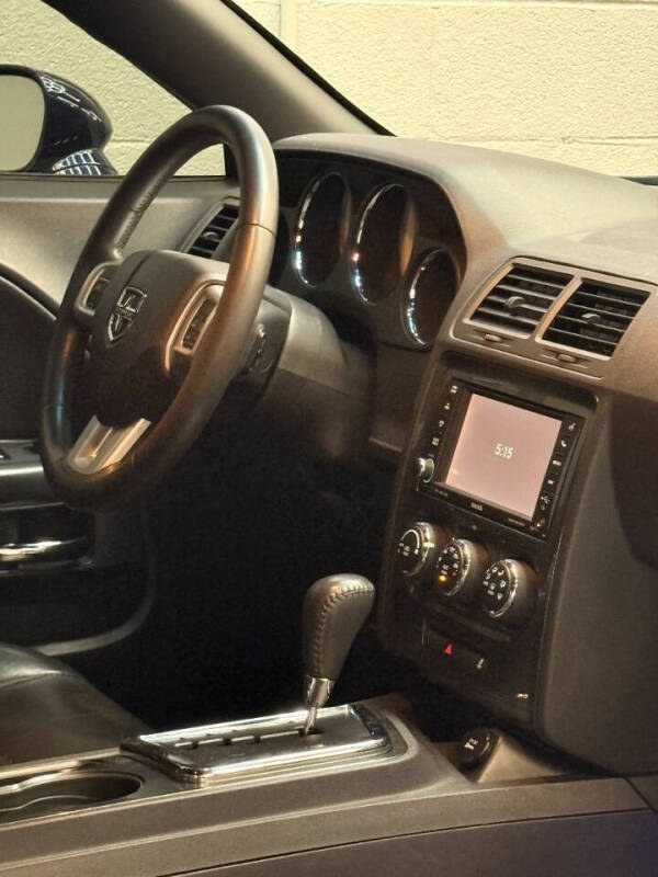 2013 Dodge Challenger SXT