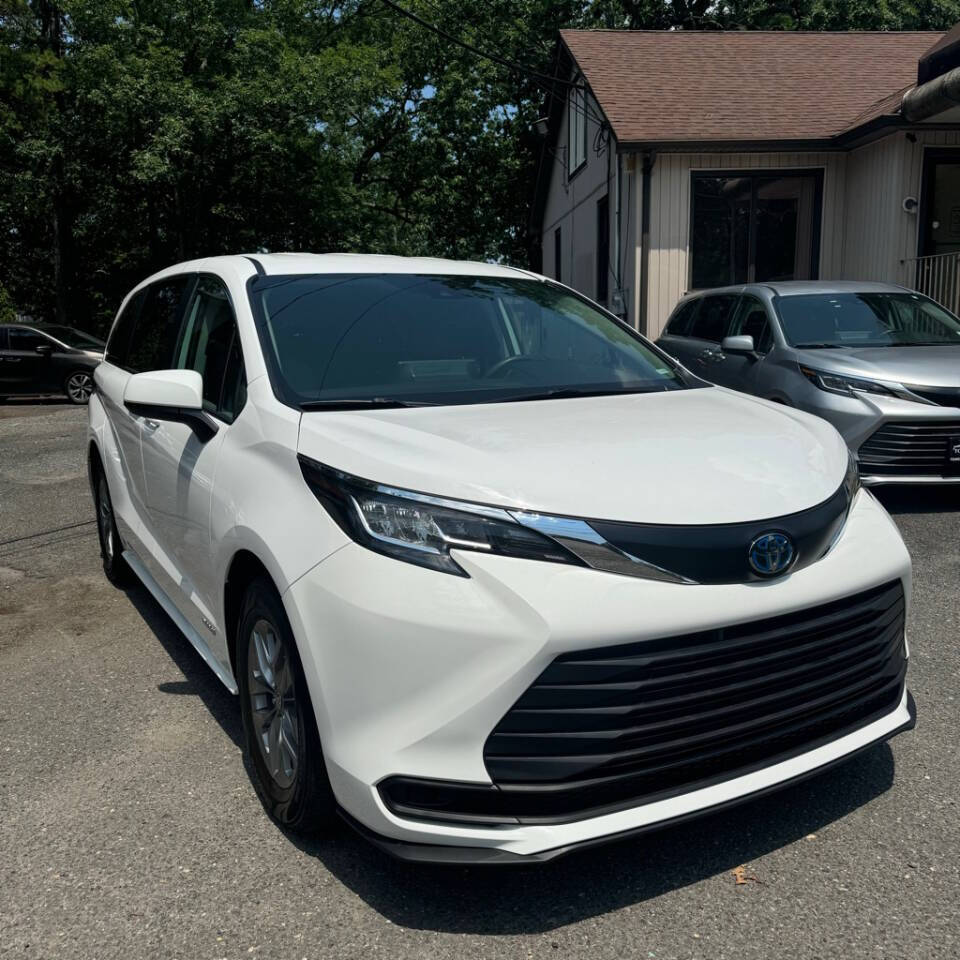 2021 Toyota Sienna for sale at Toms River Auto Sales in Lakewood, NJ