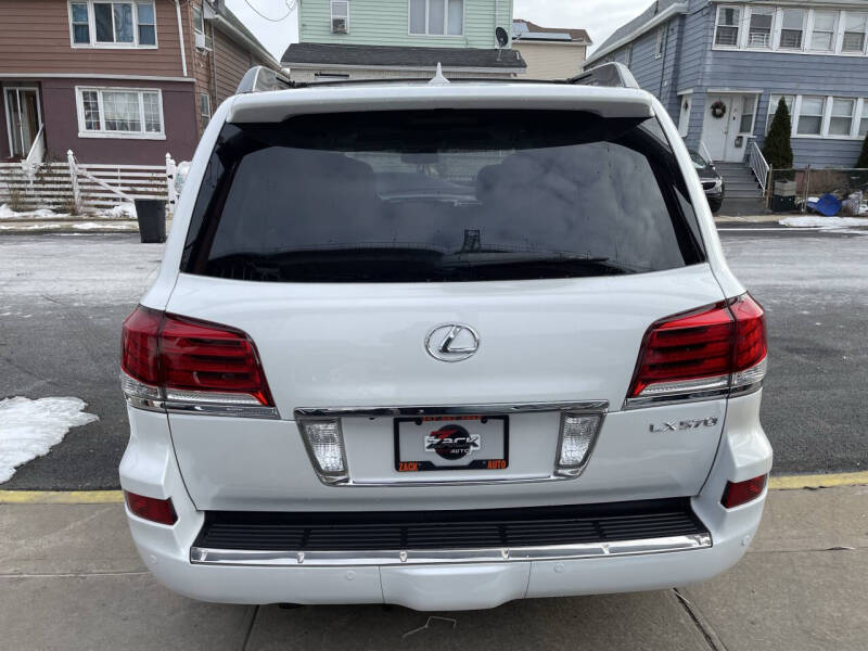 2015 Lexus LX 570