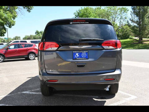 2021 Chrysler Voyager LXi