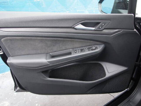 2024 Volkswagen Golf GTI S