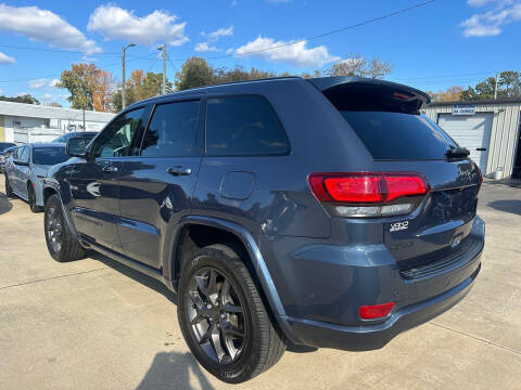 2021 Jeep Grand Cherokee 80th Anniversary Edition