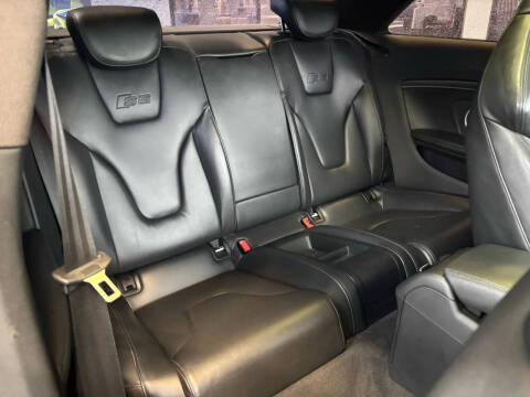 2012 Audi S5 4.2 quattro Prestige