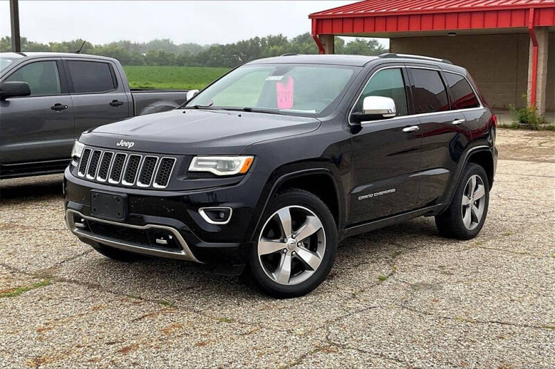 Used 2016 Jeep Grand Cherokee Overland with VIN 1C4RJFCG5GC384673 for sale in Montevideo, Minnesota
