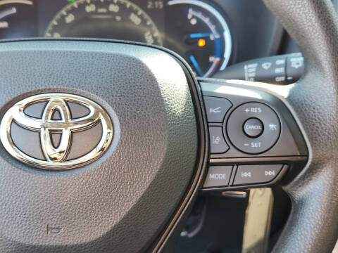 2025 Toyota RAV4 Hybrid LE