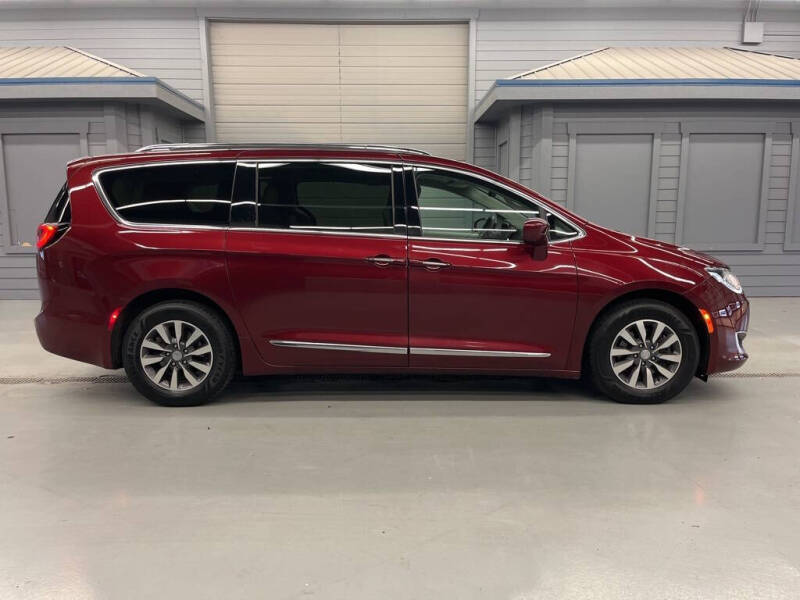 2020 Chrysler Pacifica Touring L Plus