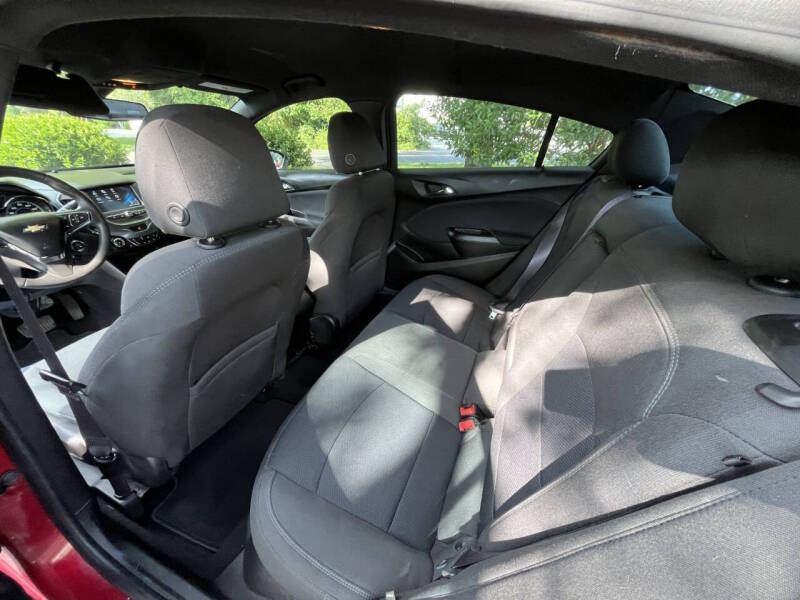 2017 Chevrolet Cruze LT Auto