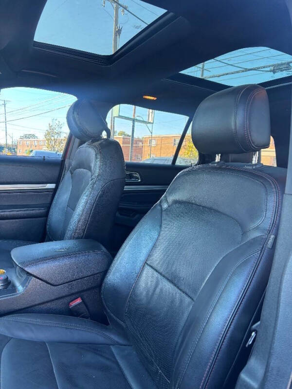 2016 Ford Explorer Sport