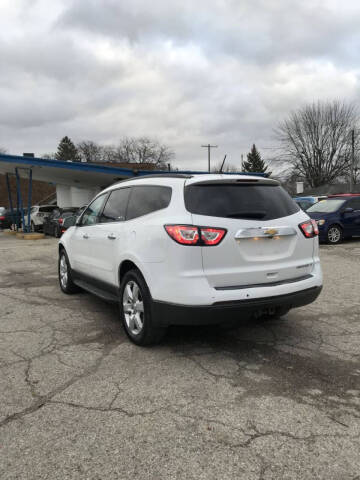 2017 Chevrolet Traverse LT