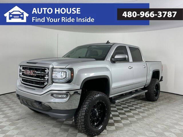 2018 GMC Sierra 4WD Crew Cab Short Box SLT's photo
