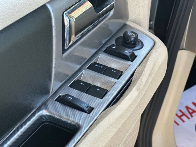 2016 Ford Expedition EL XLT