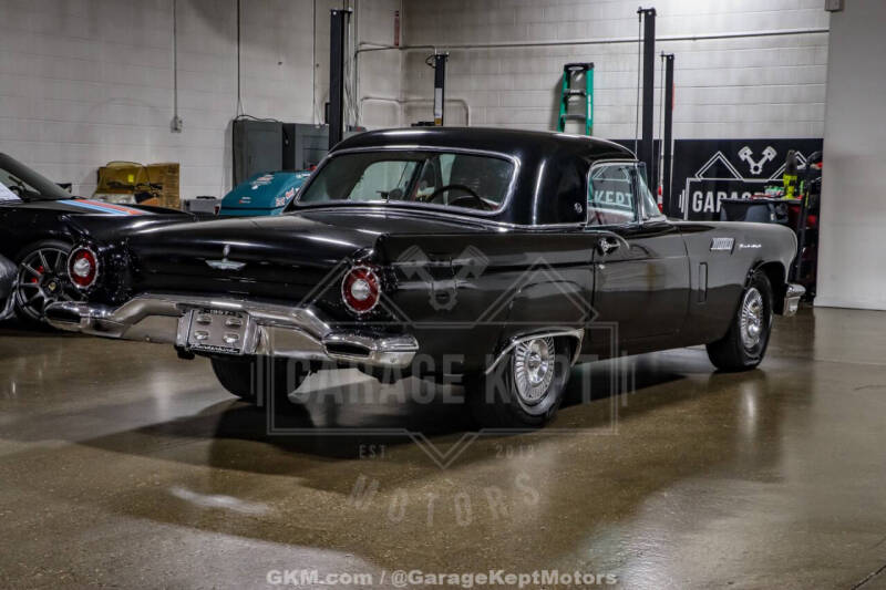 1957 Ford Thunderbird