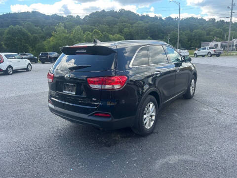2017 Kia Sorento LX