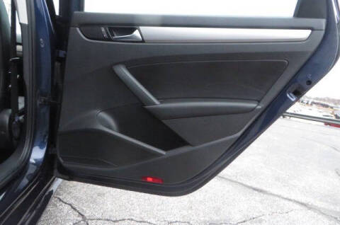 2015 Volkswagen Passat 1.8T Wolfsburg Edition