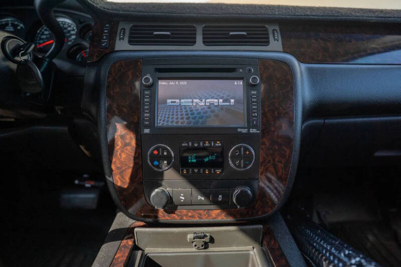 2013 GMC Yukon Denali