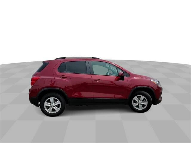 2022 Chevrolet Trax for sale at Bowman Auto Center in Clarkston, MI