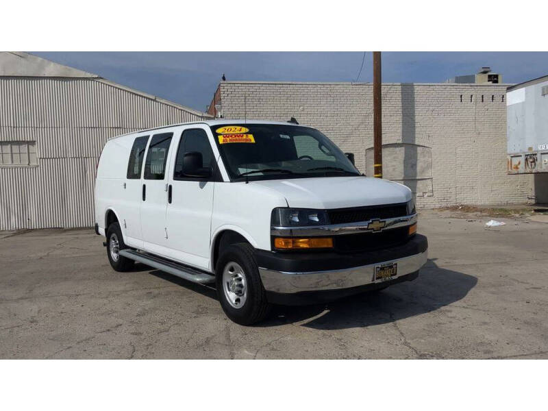 2024 Chevrolet Express 2500