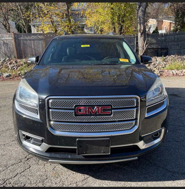 2014 GMC Acadia Denali photo 3