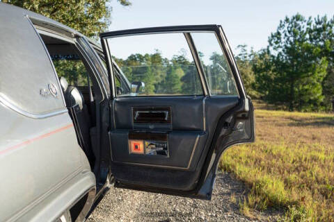 1988 Cadillac Brougham