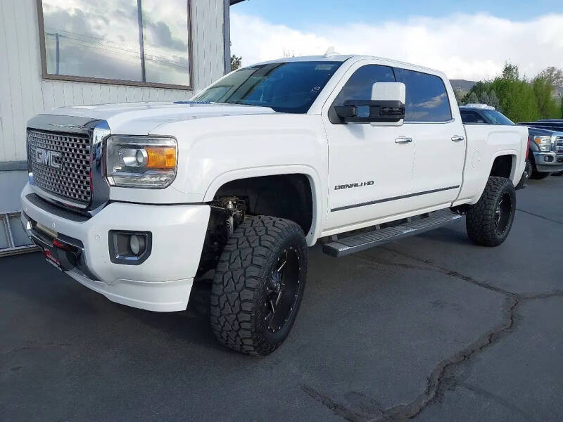 2016 GMC Sierra 2500HD Denali