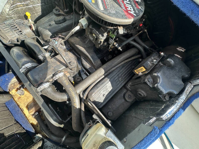 1998 Bayliner 2050 CX