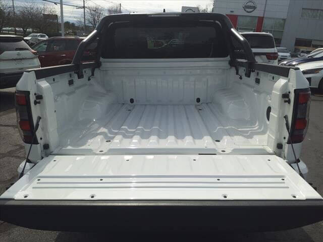 2023 Nissan Frontier SV