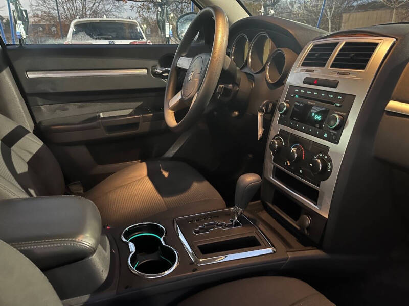 2009 Dodge Charger SE