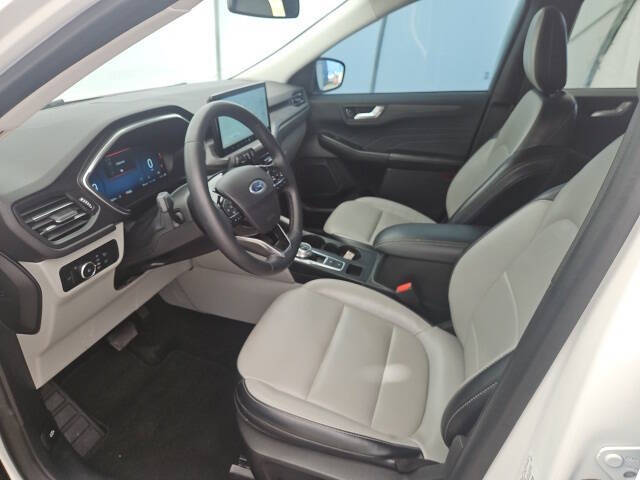 2023 Ford Escape Platinum