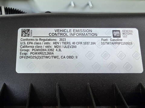 2023 GMC Savana 2500