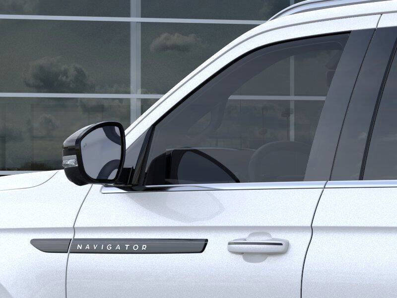 2025 Lincoln Navigator L Black Label