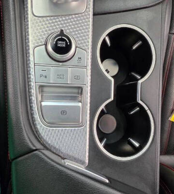 2022 Genesis G70