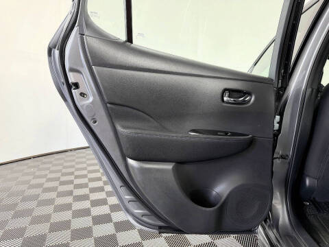 2019 Nissan LEAF SV