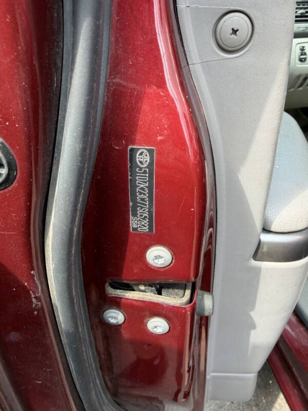 2007 Toyota Sienna CE 7-Passenger