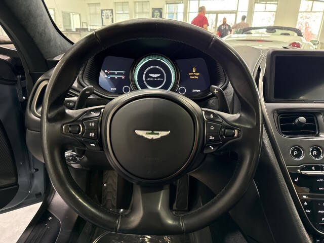 2019 Aston Martin DB11 V8