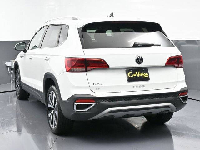 2024 Volkswagen Taos SE
