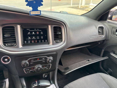 2019 Dodge Charger SXT