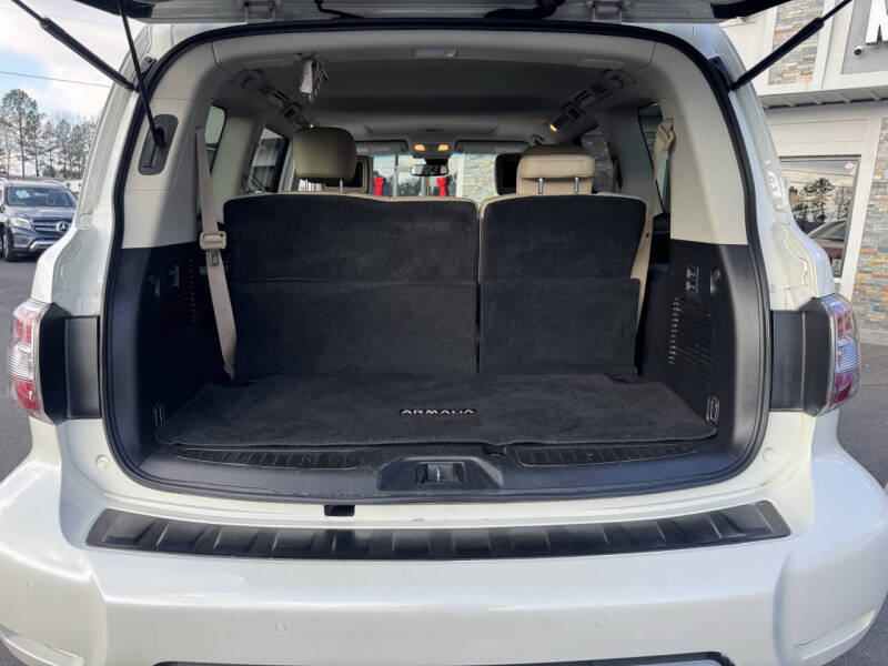 2017 Nissan Armada Platinum