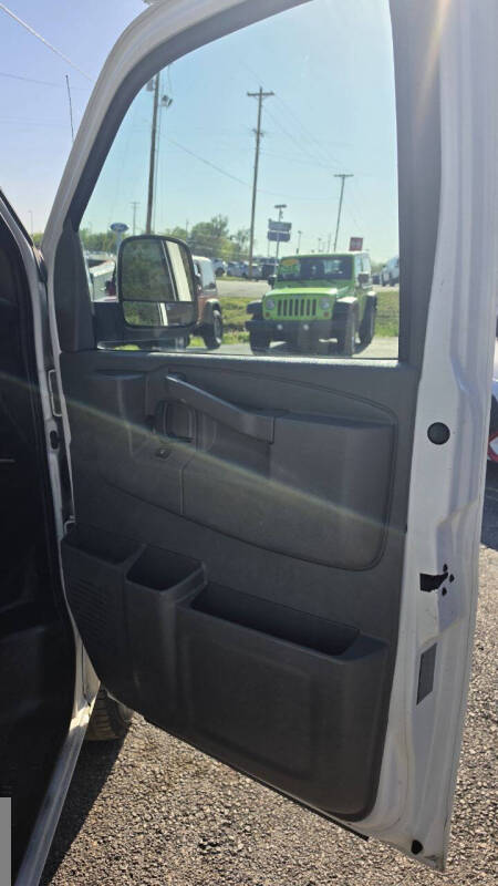 2016 Chevrolet Express 2500