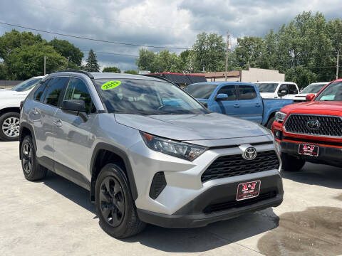 2019 Toyota RAV4 LE
