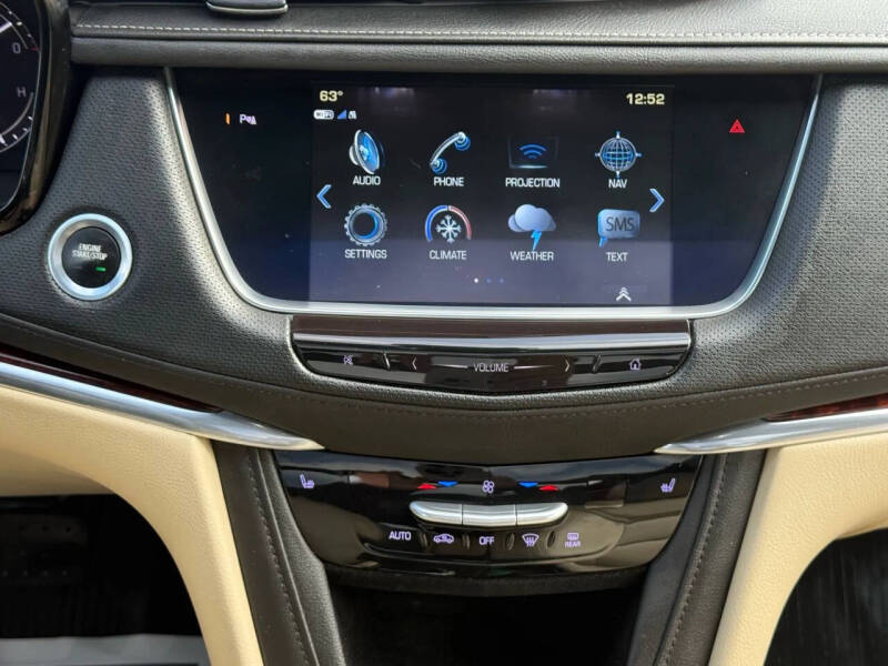 2018 Cadillac XT5 Luxury