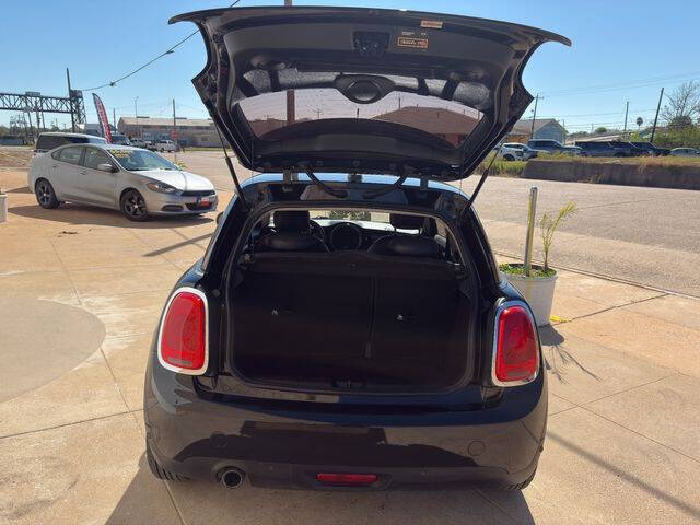 2017 MINI Hardtop 2 Door Cooper