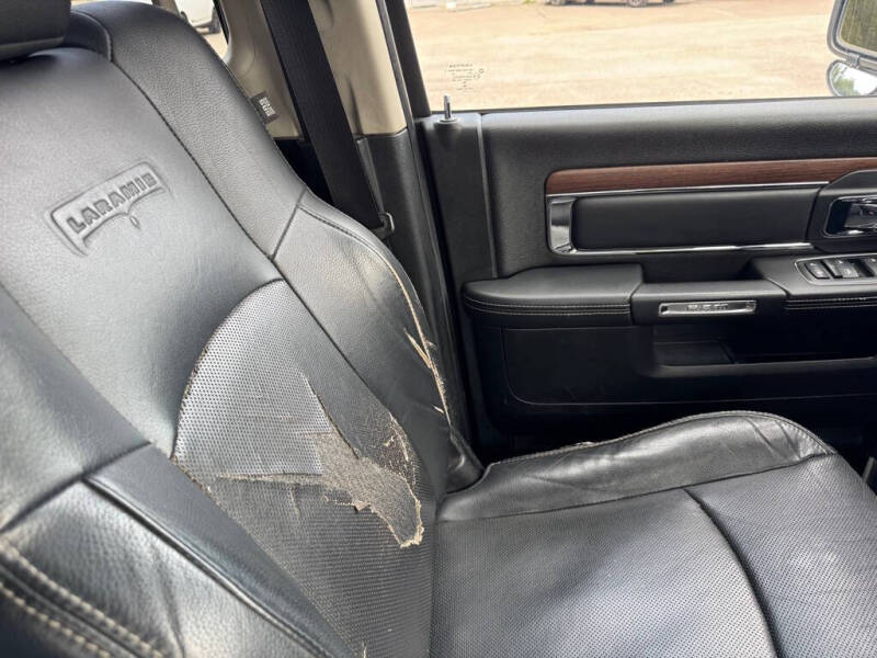 2014 RAM 1500 Laramie