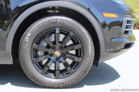 2019 Porsche Cayenne S