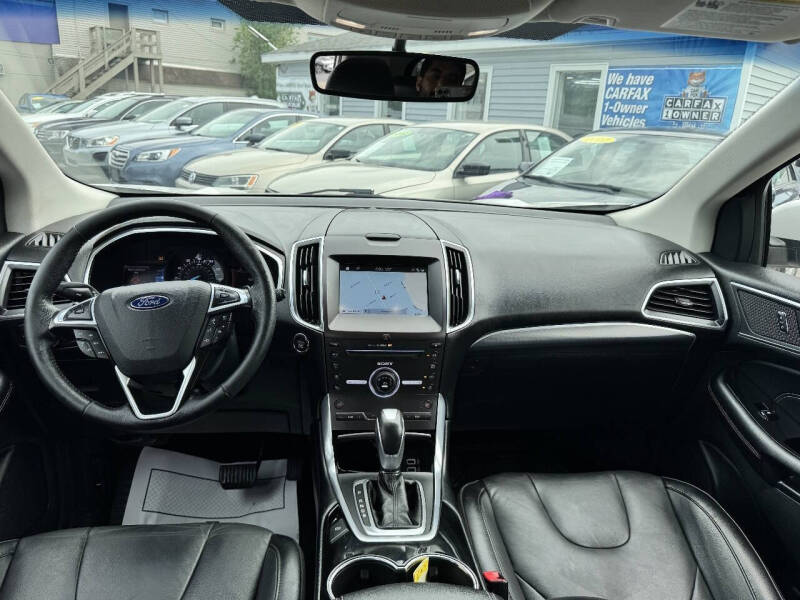 2016 Ford Edge Titanium