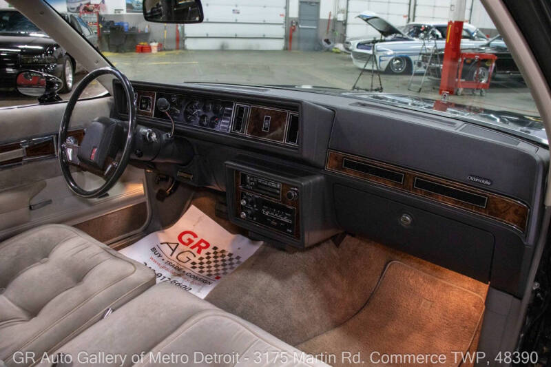 1984 Oldsmobile Cutlass Supreme Brougham