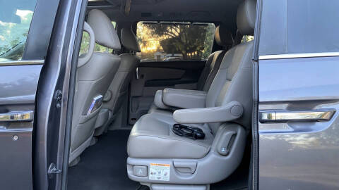 2015 Honda Odyssey EX-L w/DVD