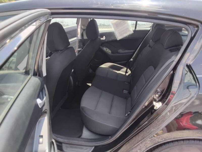 2018 Kia Forte5 LX